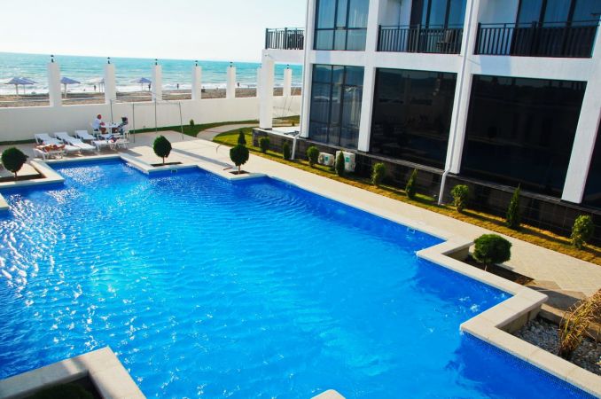 Отель "Paradise Beach" / "Парадайз Бич"